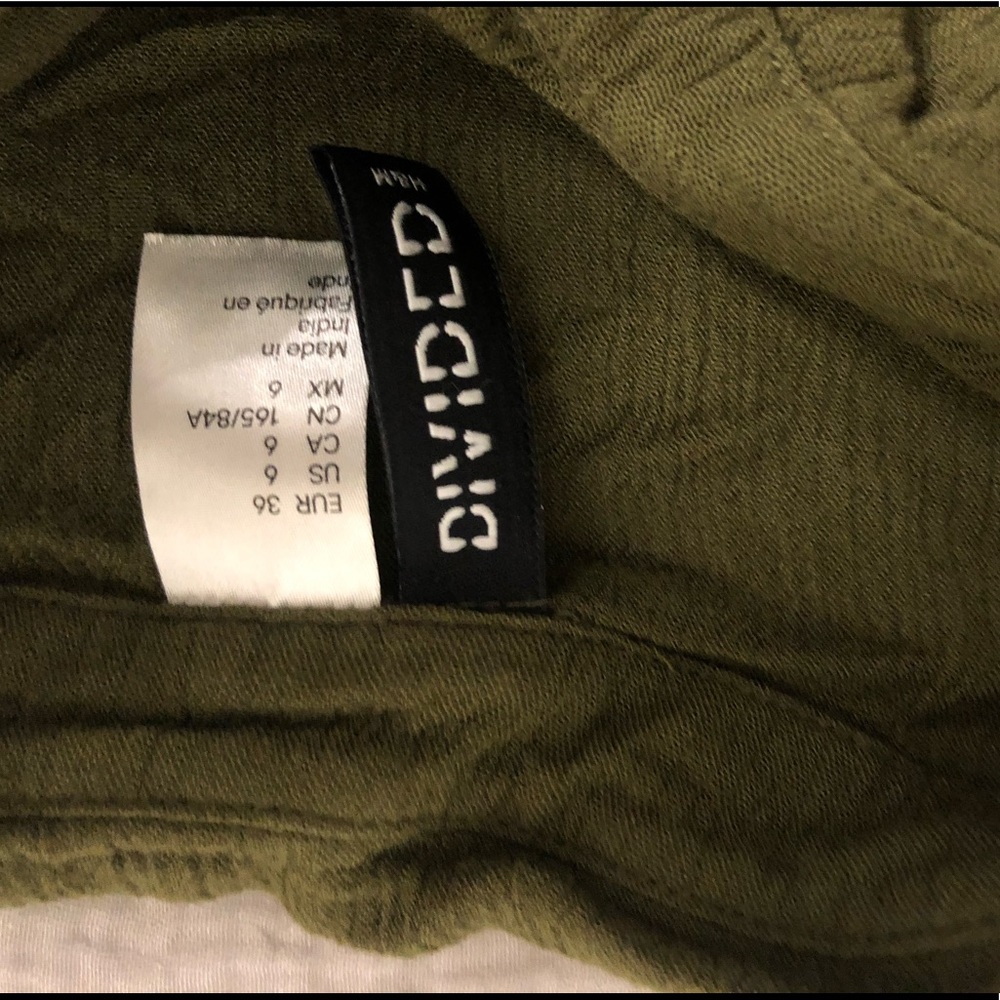 Forever 21 Cropped Button Shirt